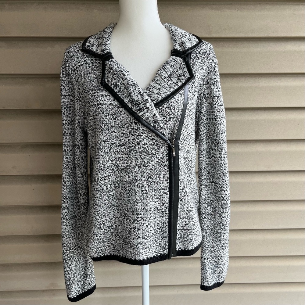 •Linda Matthews• Gray Marled Zipper Cardigan Sweater - Size Medium